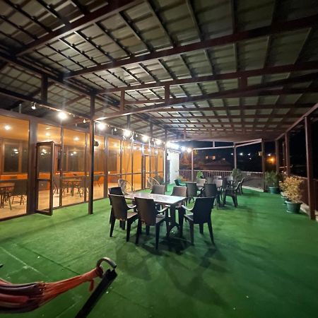 Guest House Royal Comfort With Terrace คูทายสิ ภายนอก รูปภาพ