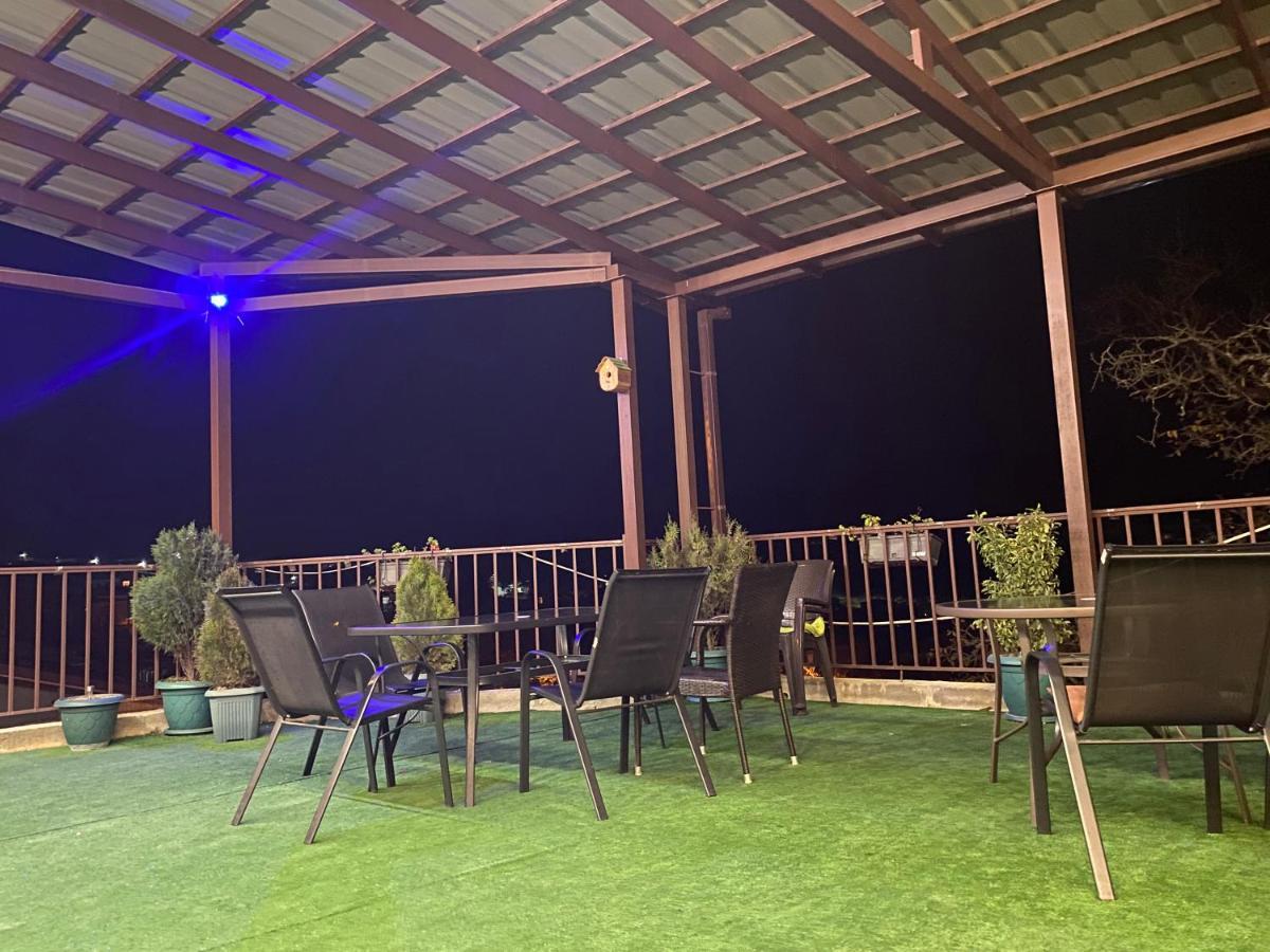 Guest House Royal Comfort With Terrace คูทายสิ ภายนอก รูปภาพ