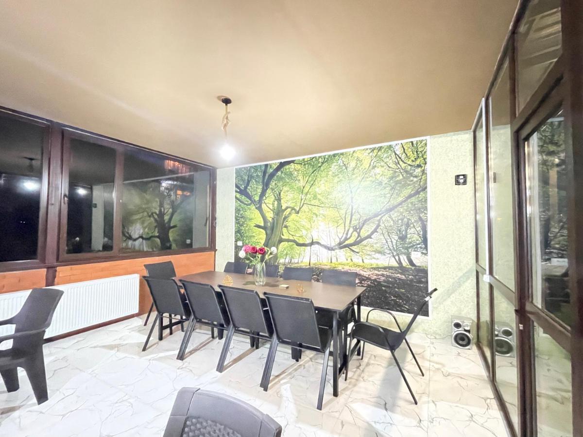 Guest House Royal Comfort With Terrace คูทายสิ ภายนอก รูปภาพ