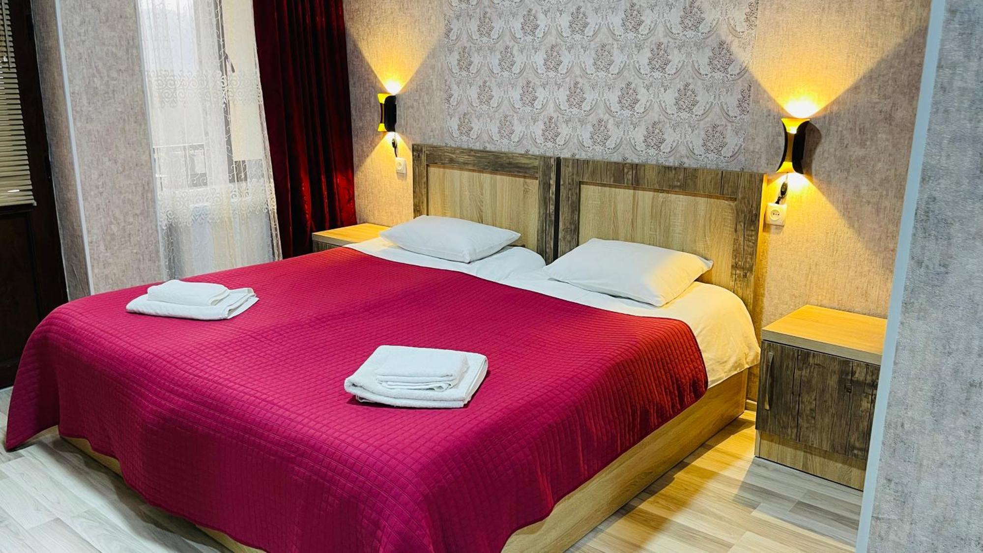 Guest House Royal Comfort With Terrace คูทายสิ ภายนอก รูปภาพ