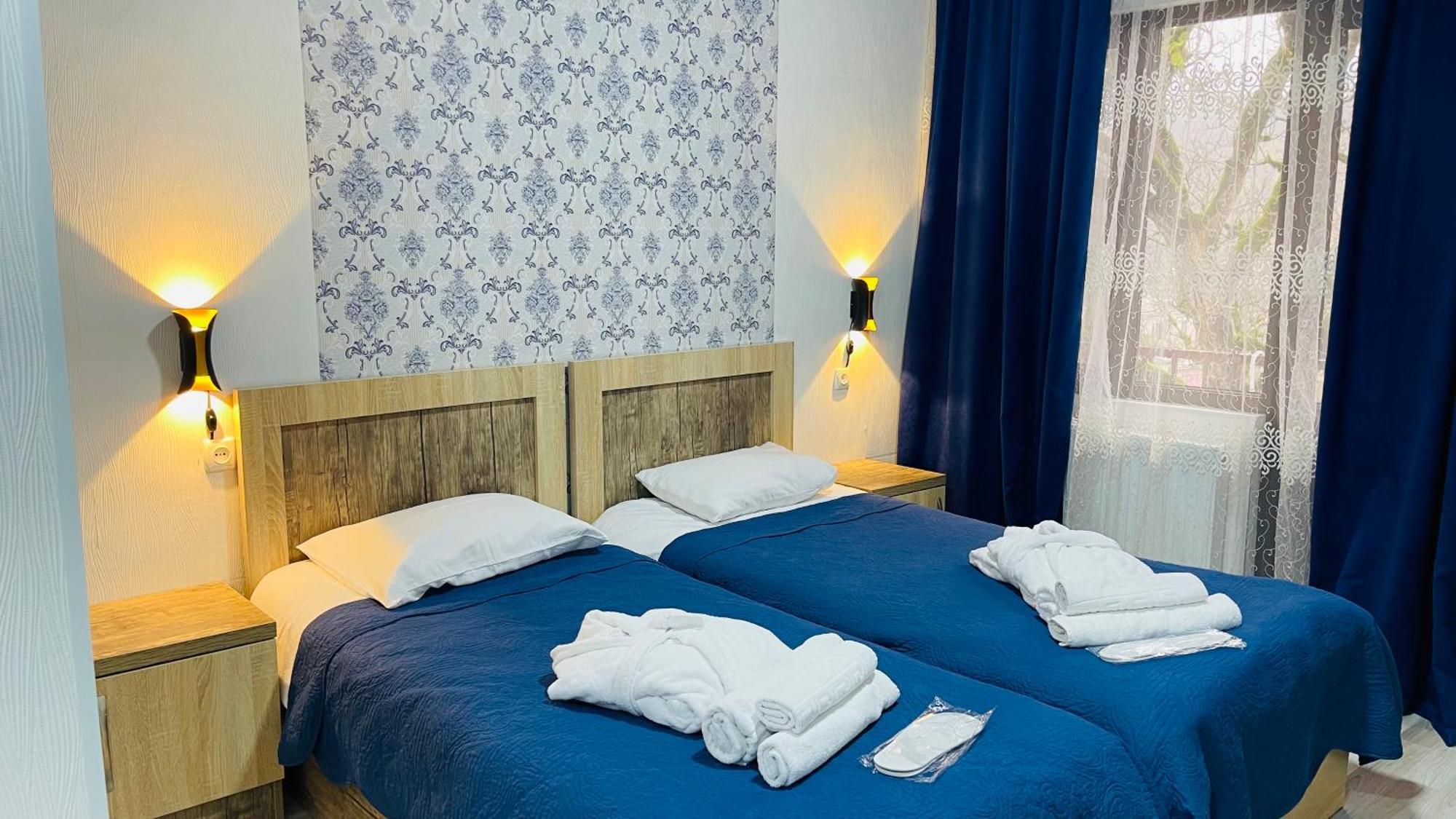 Guest House Royal Comfort With Terrace คูทายสิ ภายนอก รูปภาพ